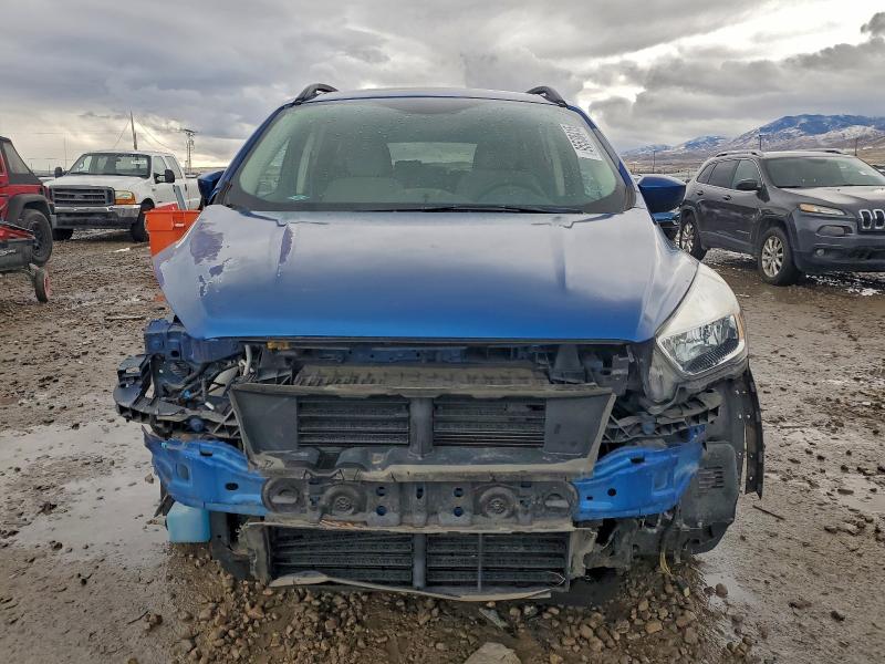 Photo 5 from auction – 2018 FORD ESCAPE SE with VIN 1FMCU9GD2JUC50179