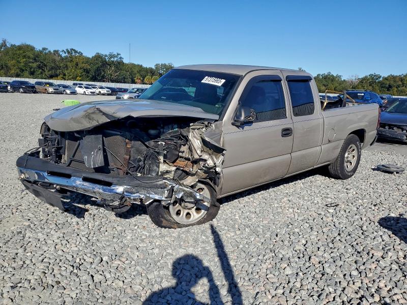 CHEVROLET SILVERADO 2006 with VIN 1GCEC19X76Z276537 - Photo from auction