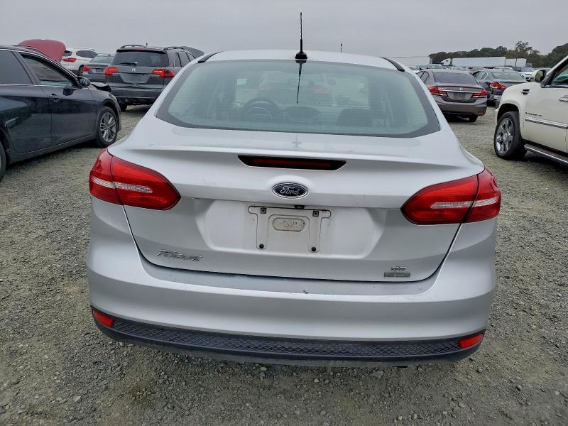 Photo 6 from auction – 2018 FORD FOCUS SE with VIN 1FADP3FE0JL230936