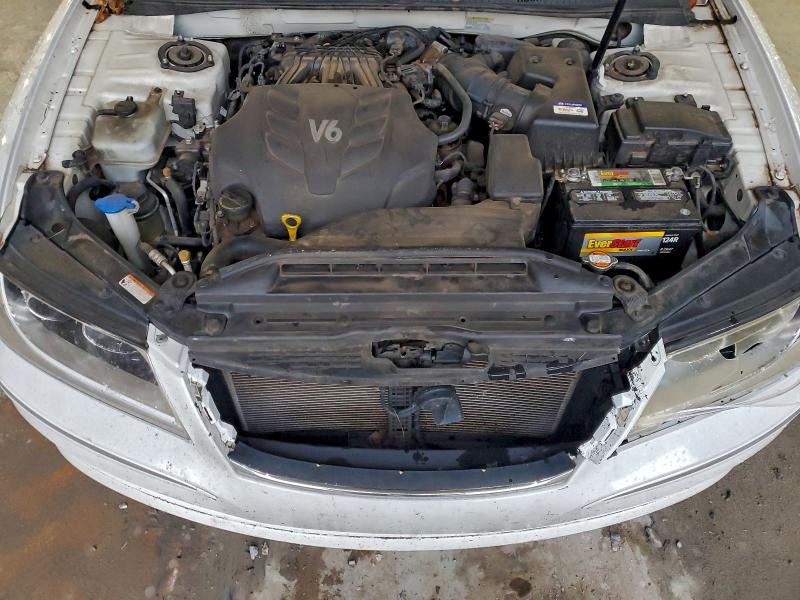 Photo 11 from auction – 2011 HYUNDAI AZERA GLS with VIN KMHFC4DD1BA552296
