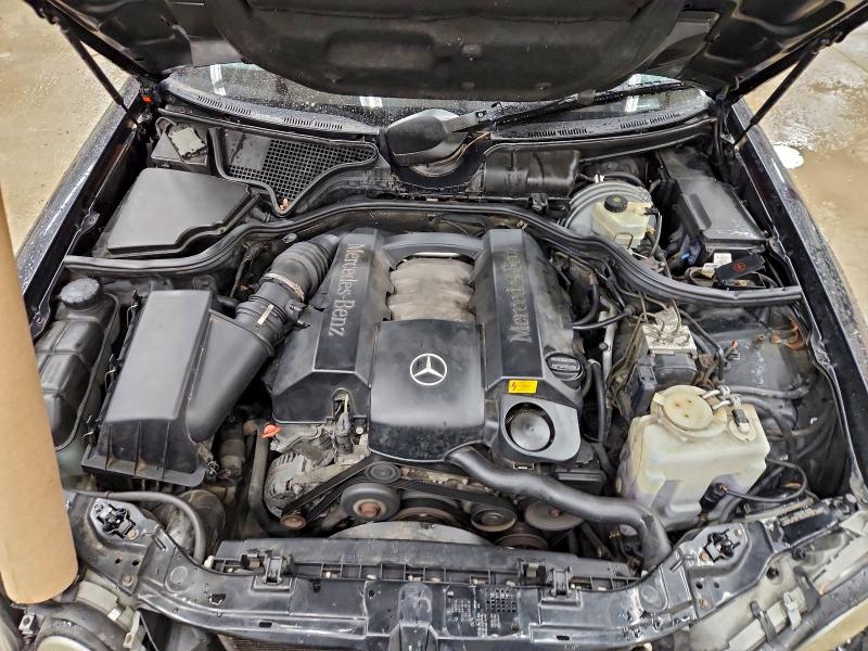 Photo 11 from auction – 2001 MERCEDES-BENZ E 320 with VIN WDBJF65J01B279591