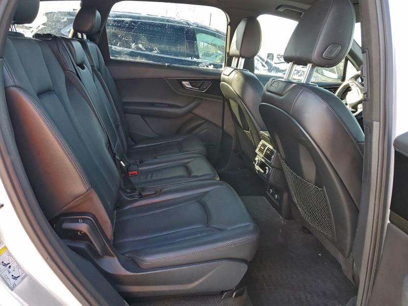Photo 11 from auction – 2018 AUDI Q7 PRESTIG with VIN WA1VAAF77JD017735