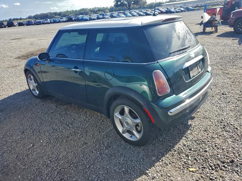 Photo 2 from auction – 2004 MINI COOPER with VIN WMWRC33414TJ53485