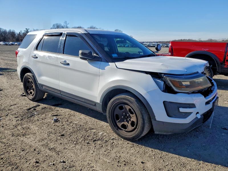Photo 4 from auction – 2017 FORD EXPLORER P with VIN 1FM5K8AR2HGA36671