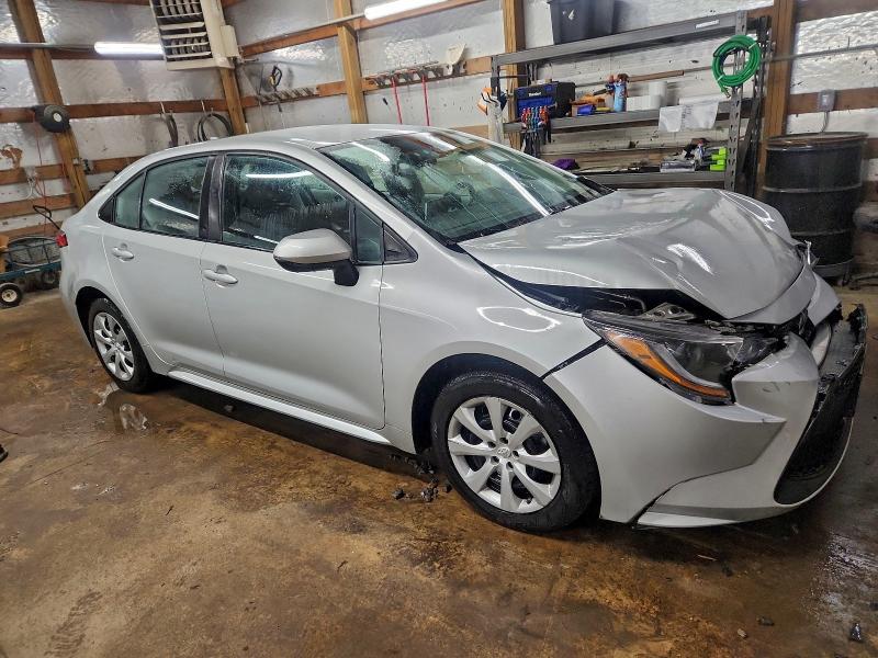Photo 4 from auction – 2021 TOYOTA COROLLA LE with VIN 5YFEPMAE5MP172765