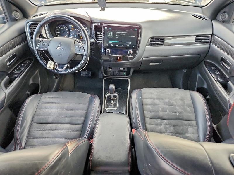 Photo 8 from auction – 2020 MITSUBISHI OUTLANDER with VIN JA4AZ3A36LZ035429