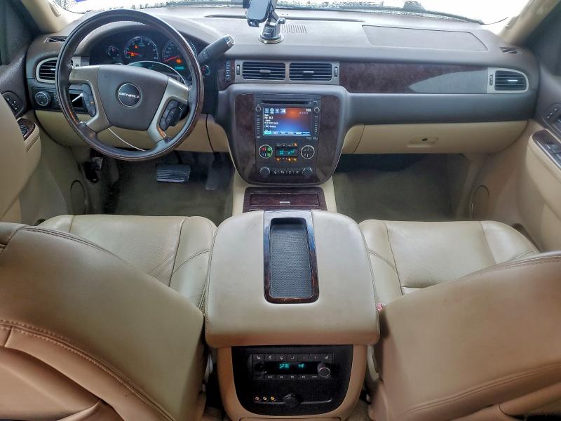 صورة رقم 8 من المزاد - 2014 GMC YUKON DENA مع VIN 1GKS2EEF2ER248450