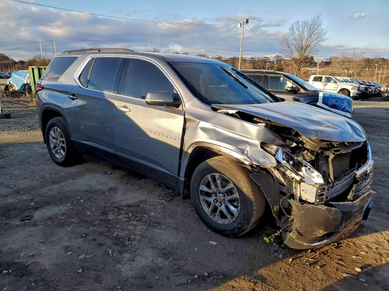 Photo 4 from auction – 2021 CHEVROLET TRAVERSE L with VIN 1GNEVGKW4MJ161833