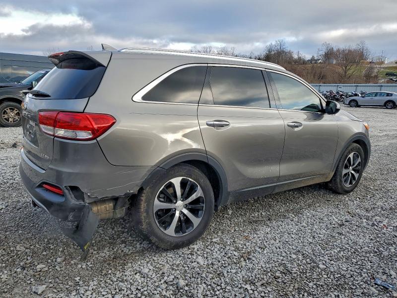 Photo 3 from auction – 2018 KIA SORENTO with VIN 5XYPH4A55JG404934