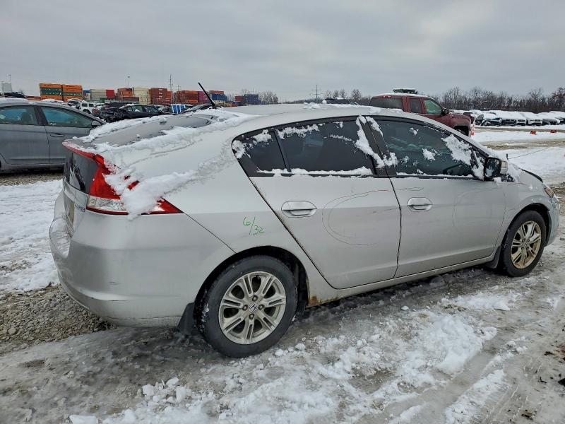 Photo 3 from auction – 2010 HONDA INSIGHT EX with VIN JHMZE2H75AS002157