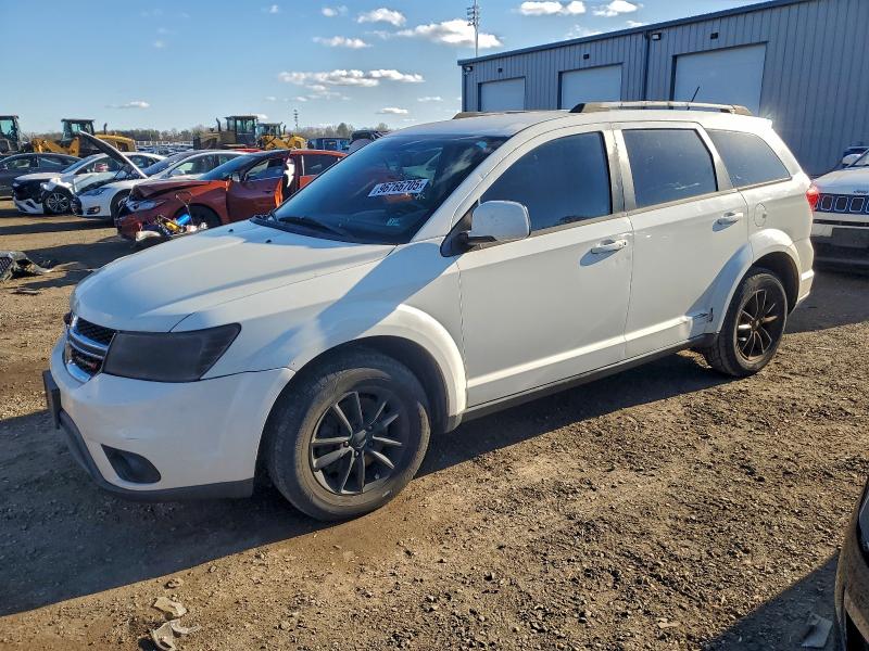 DODGE JOURNEY SX 2017 with VIN 3C4PDDBG1HT591832 - Photo from auction