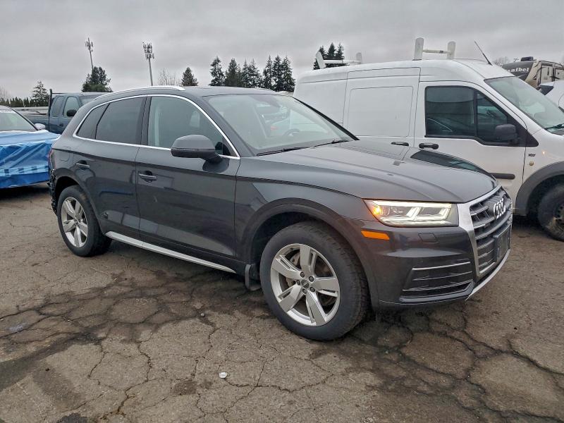 Photo 4 from auction – 2018 AUDI Q5 PREMIUM with VIN WA1BNAFY3J2036858