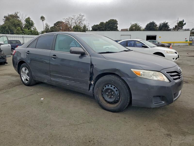 Photo 4 from auction – 2010 TOYOTA CAMRY BASE with VIN 4T1BF3EK3AU022762