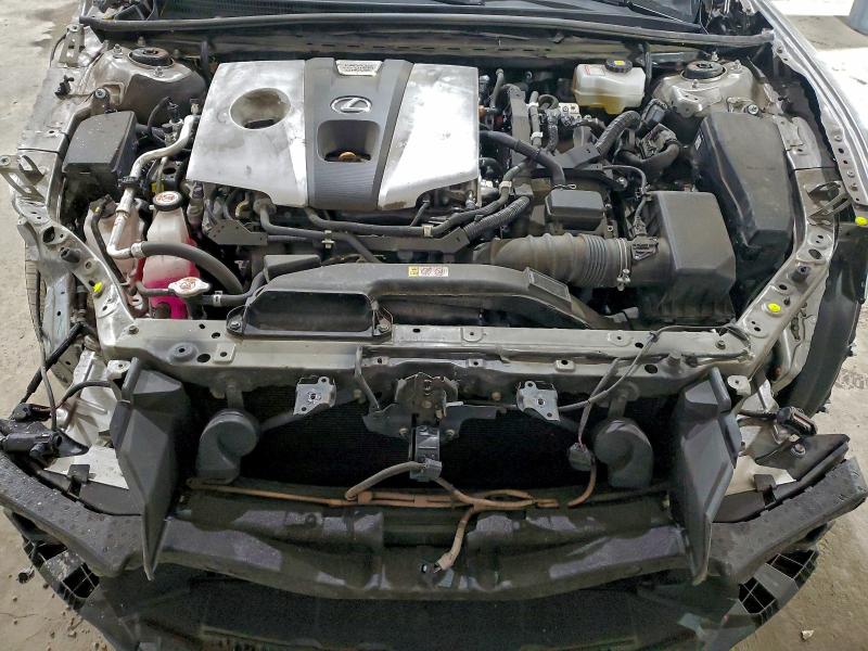 Photo 11 from auction – 2020 LEXUS ES 300H LU with VIN 58AE21B1XLU006790