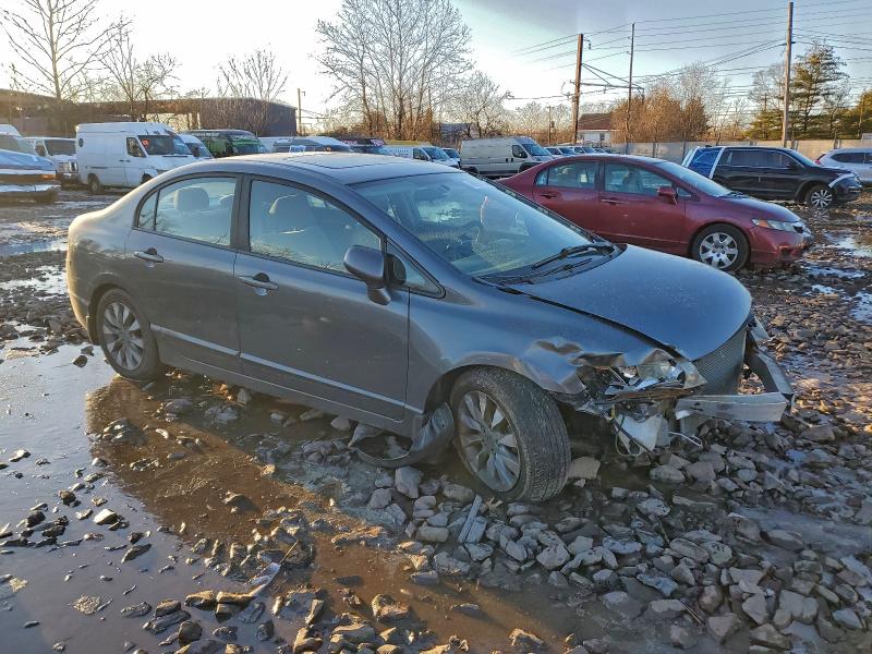 Photo 4 from auction – 2010 HONDA CIVIC EX with VIN 19XFA1F87AE031605