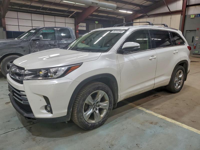 TOYOTA HIGHLANDER 2019 with VIN 5TDDZRFH6KS735249 - Photo from auction