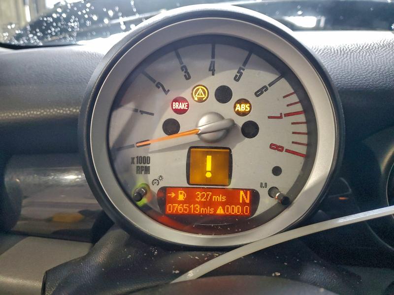 Photo 9 from auction – 2010 MINI COOPER S with VIN WMWMF7C56ATZ71663