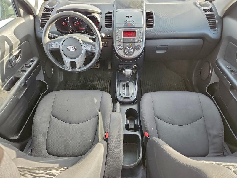 Photo 8 from auction – 2010 KIA SOUL with VIN KNDJT2A24A7117838
