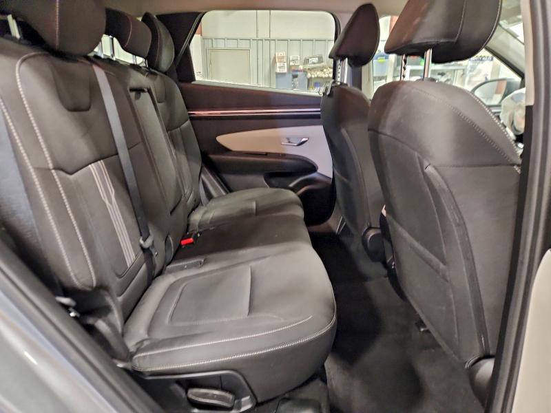 Photo 11 from auction – 2023 HYUNDAI TUCSON SEL with VIN 5NMJBCAE3PH172267