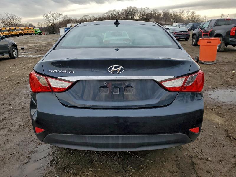 Photo 6 from auction – 2014 HYUNDAI SONATA GLS with VIN 5NPEB4AC9EH836058