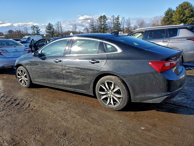Photo 2 from auction – 2017 CHEVROLET MALIBU LT with VIN 1G1ZE5ST7HF267988