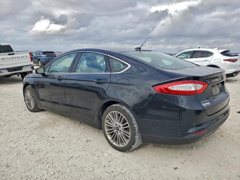 Photo 2 from auction – 2014 FORD FUSION SE with VIN 3FA6P0HD8ER352012