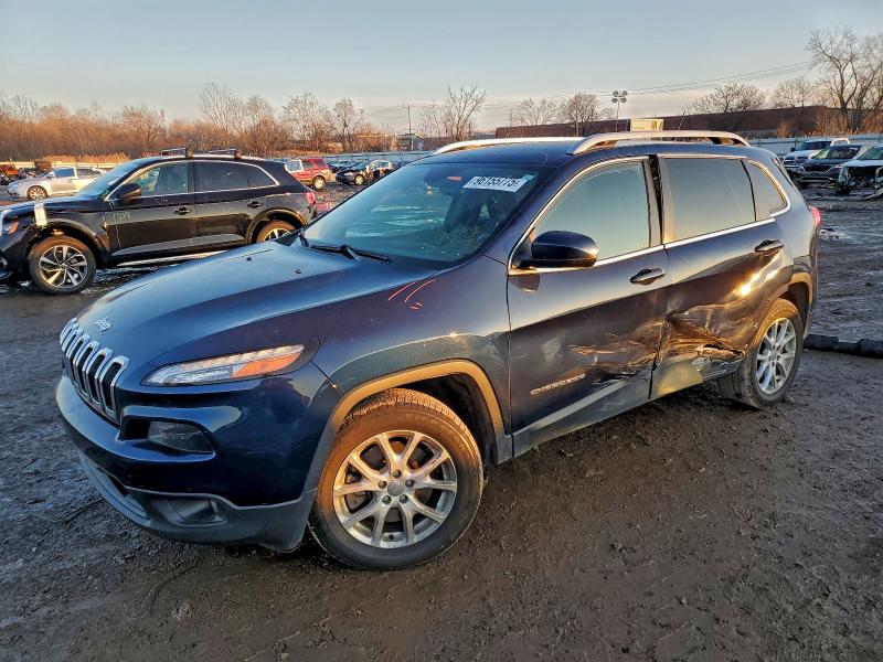 JEEP CHEROKEE 2018 with VIN 1C4PJLCB9JD557378 - Photo from auction
