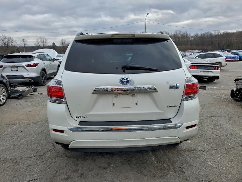 Photo 6 from auction – 2013 TOYOTA HIGHLANDER with VIN JTEDC3EH6D2018260