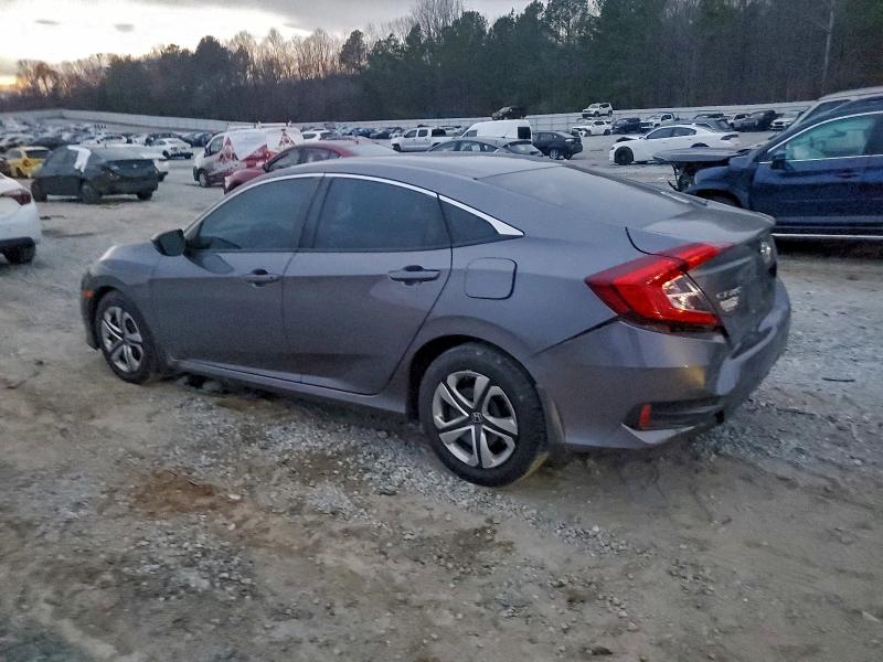 Photo 2 from auction – 2017 HONDA CIVIC LX with VIN 19XFC2F58HE052124