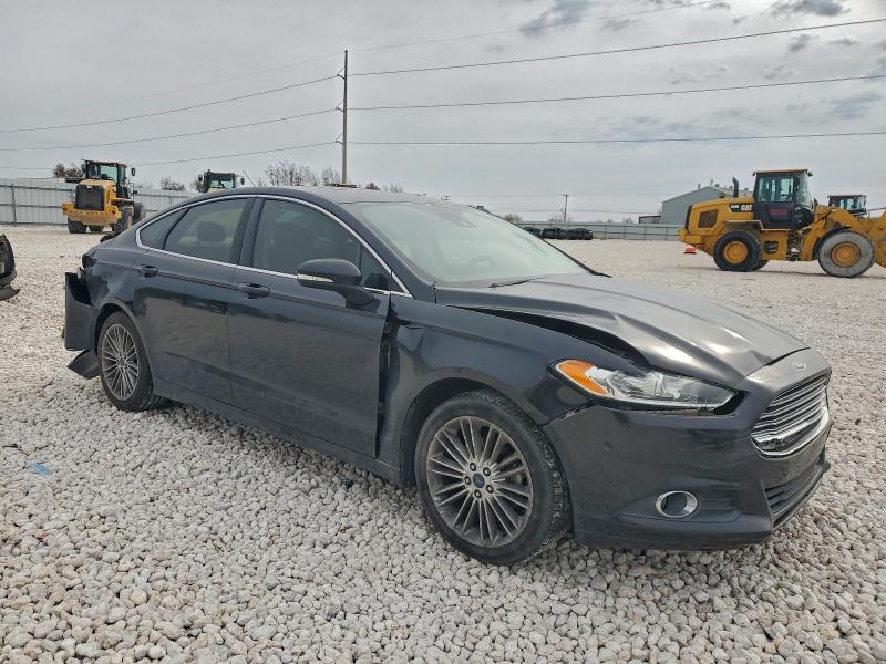 Photo 4 from auction – 2014 FORD FUSION with VIN 3FA6P0HD6ER238736