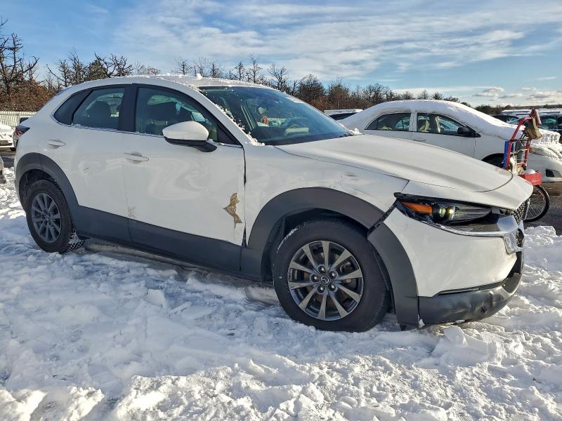 Photo 4 from auction – 2021 MAZDA CX-30 with VIN 3MVDMBAL3MM212659