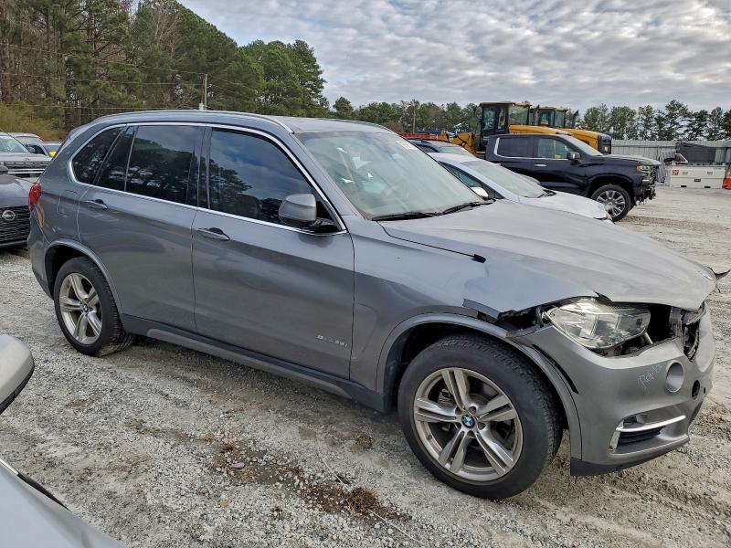 Photo 4 from auction – 2015 BMW X5 SDRIVE3 with VIN 5UXKR2C57F0H41404