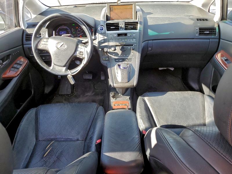 Photo 8 from auction – 2010 LEXUS HS 250H with VIN JTHBB1BA1A2015612