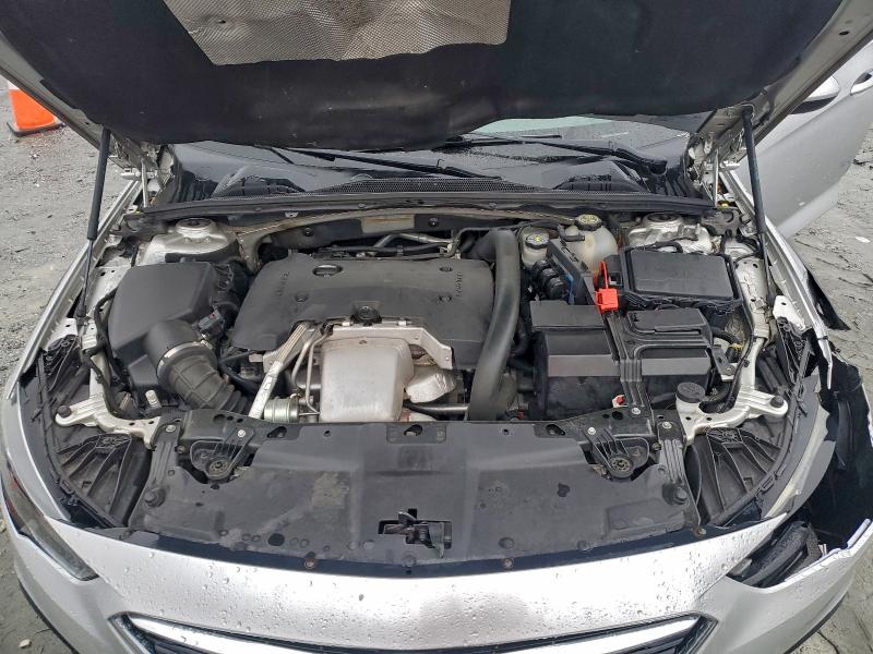Photo 11 from auction – 2018 BUICK REGAL TOUR with VIN W04GU8SX0J1159909