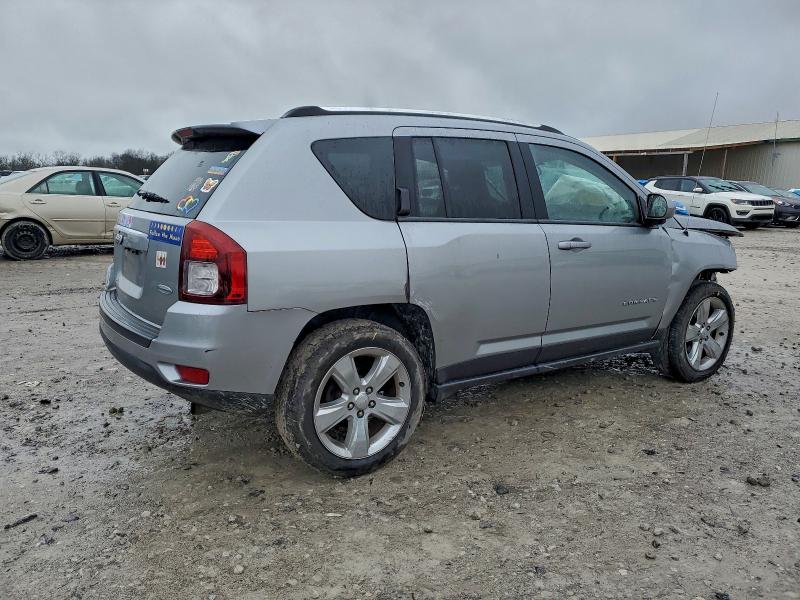 Zdjęcie 3 z aukcji – 2014 JEEP COMPASS LA z VIN 1C4NJDEB5ED846886