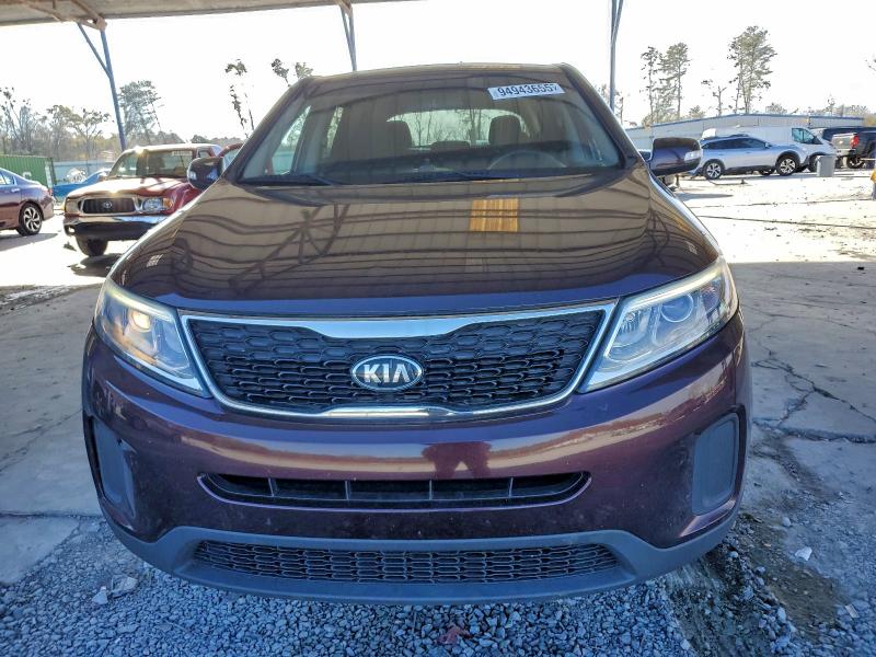 Photo 5 from auction – 2015 KIA SORENTO LX with VIN 5XYKT3A65FG631561