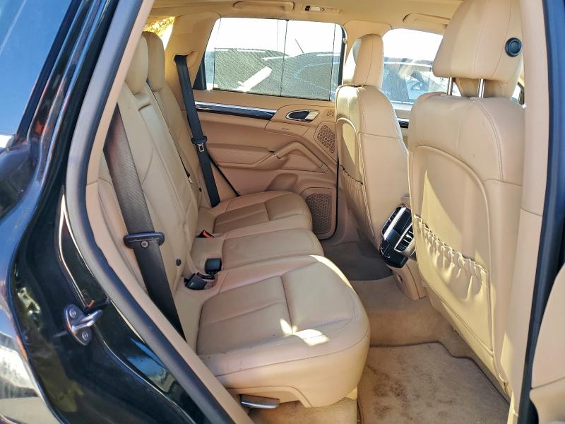 Photo 11 from auction – 2014 PORSCHE CAYENNE with VIN WP1AA2A23ELA01189