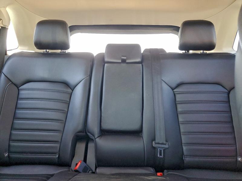 Photo 10 from auction – 2020 FORD EDGE SEL with VIN 2FMPK3J90LBA19802