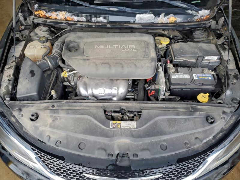 Photo 11 from auction – 2015 CHRYSLER 200 LIMITE with VIN 1C3CCCABXFN505050