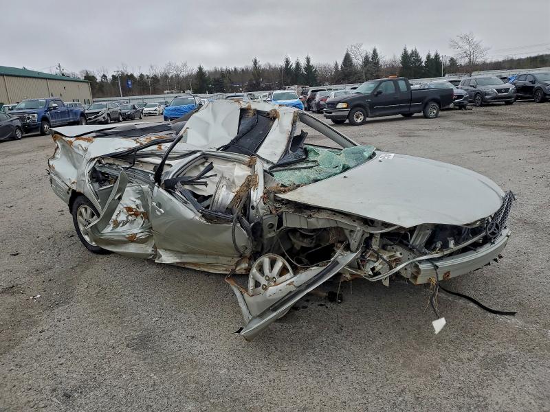 Photo 4 from auction – 2002 TOYOTA CAMRY LE with VIN JTDBE30K720118143