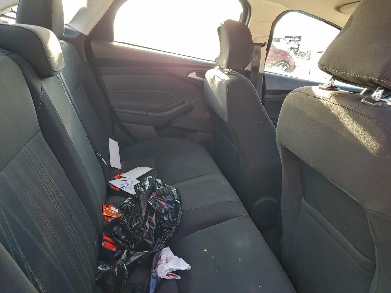Photo 10 from auction – 2017 FORD FOCUS with VIN 1FADP3F24HL327878