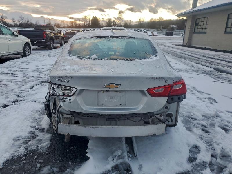 Photo 6 from auction – 2017 CHEVROLET MALIBU LT with VIN 1G1ZE5ST6HF133876