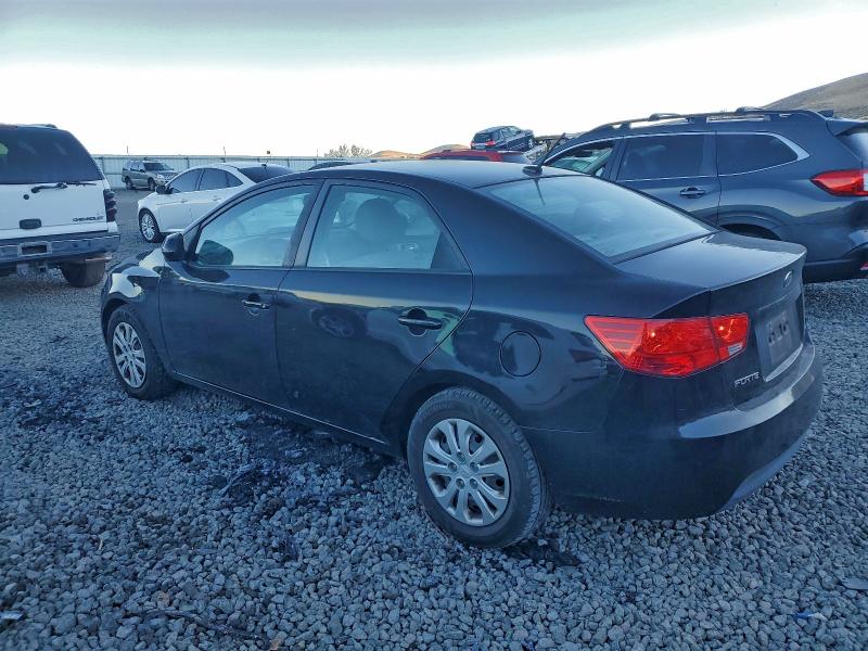 Photo 2 from auction – 2013 KIA FORTE EX with VIN KNAFU4A22D5670841