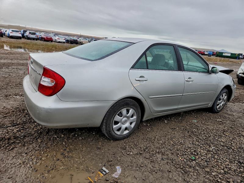 Photo 3 from auction – 2002 TOYOTA CAMRY LE with VIN 4T1BE32K92U616135