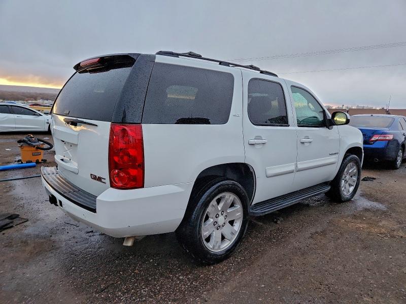 Photo 3 from auction – 2008 GMC YUKON with VIN 1GKFC13J68J103168