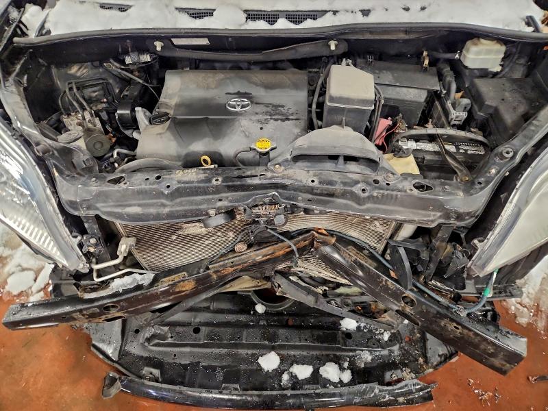 Photo 12 from auction – 2014 TOYOTA SIENNA LE with VIN 5TDJK3DC6ES088626