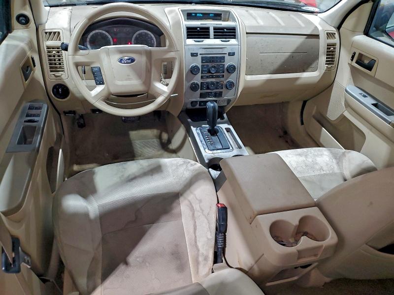 Photo 8 from auction – 2008 FORD ESCAPE with VIN 1FMCU031X8KE19538