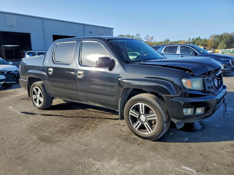 Photo 4 from auction – 2013 HONDA RIDGELINE with VIN 5FPYK1F79DB012895