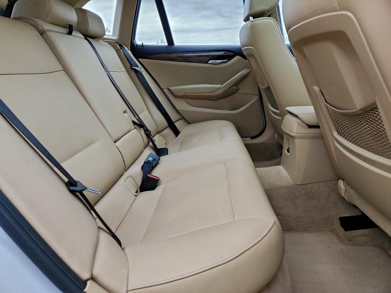 Photo 11 from auction – 2014 BMW X1 SDRIVE2 with VIN WBAVM1C59EVW56728