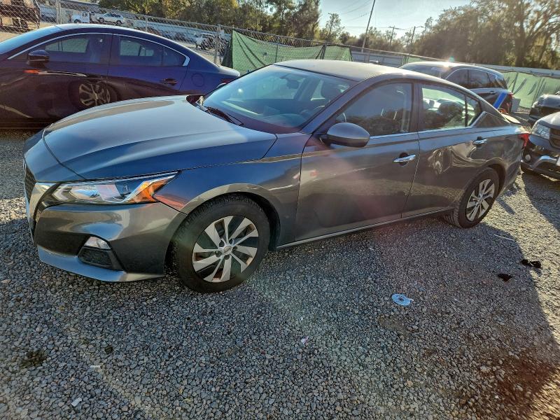 Photo 1 from auction – 2020 NISSAN ALTIMA S with VIN 1N4BL4BV4LC213879